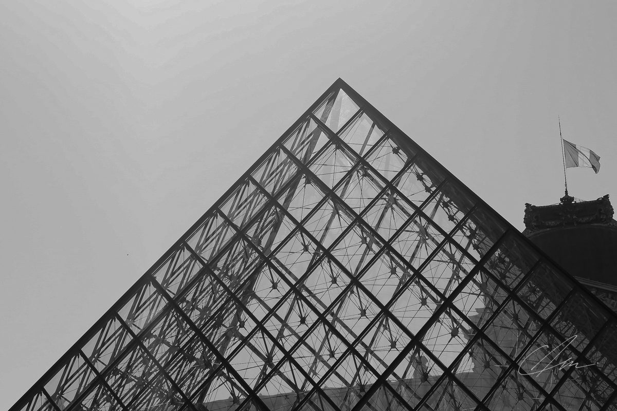 Black & White 013